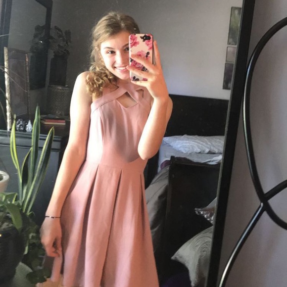 Meet your Posher, Rachel - Picture 2 of 2